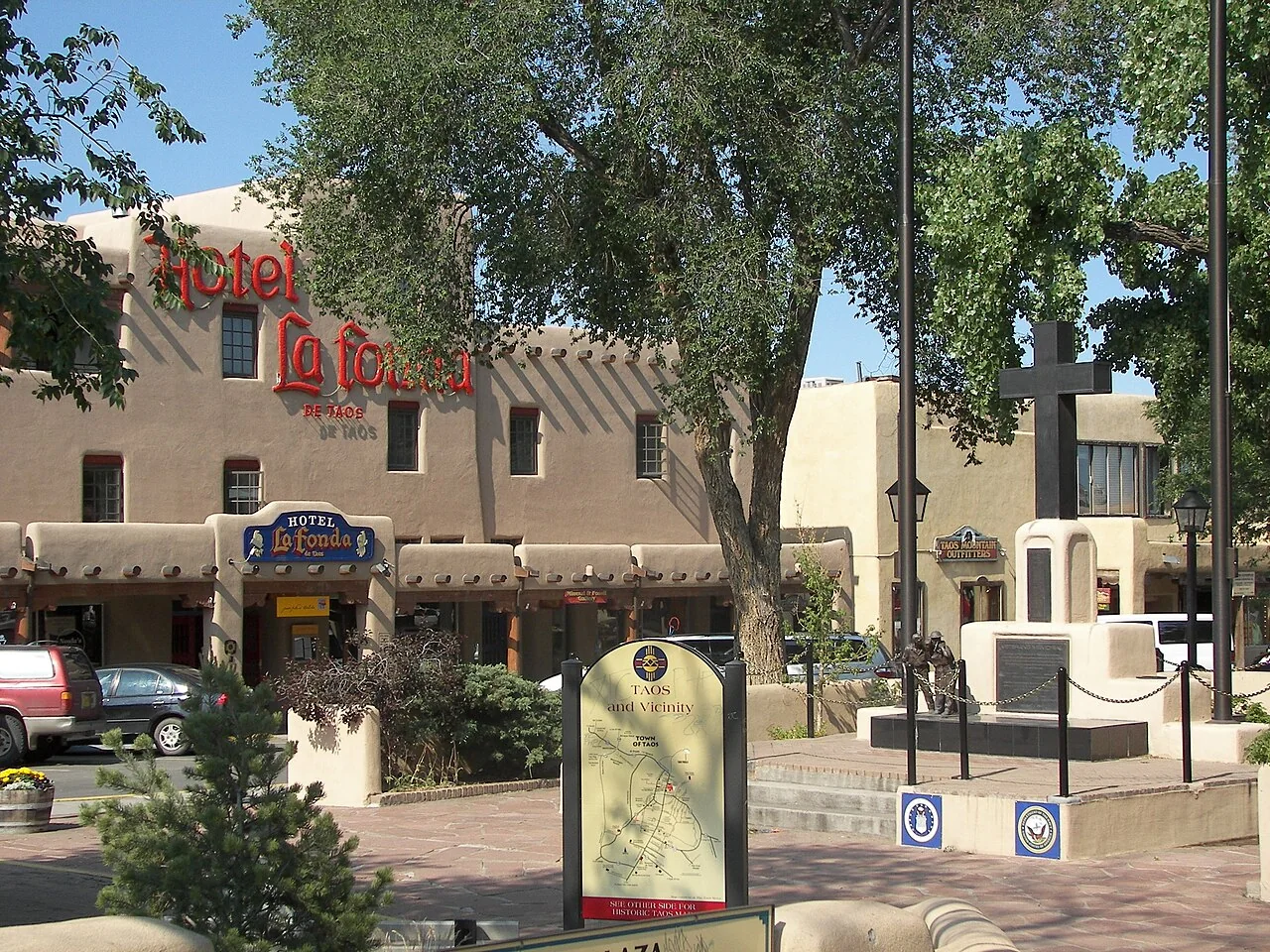 Taos Plaza and the Hotel La Fonda